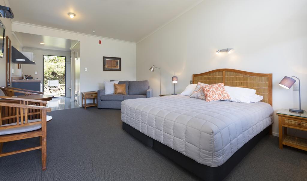 Beach House Motel Papamoa Exterior foto